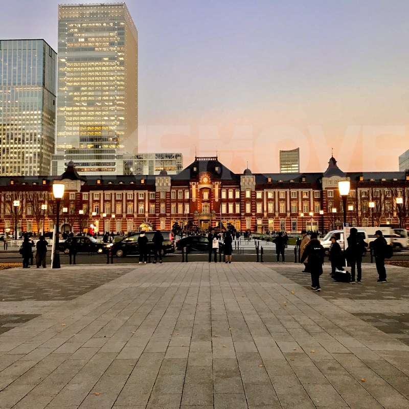 東京駅丸の内口駅舎スクエアサイズの無料写真